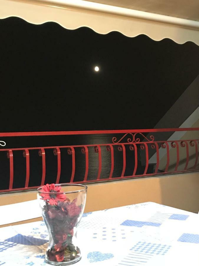 La Casa Del Sole Sorgente Appartement Letojanni