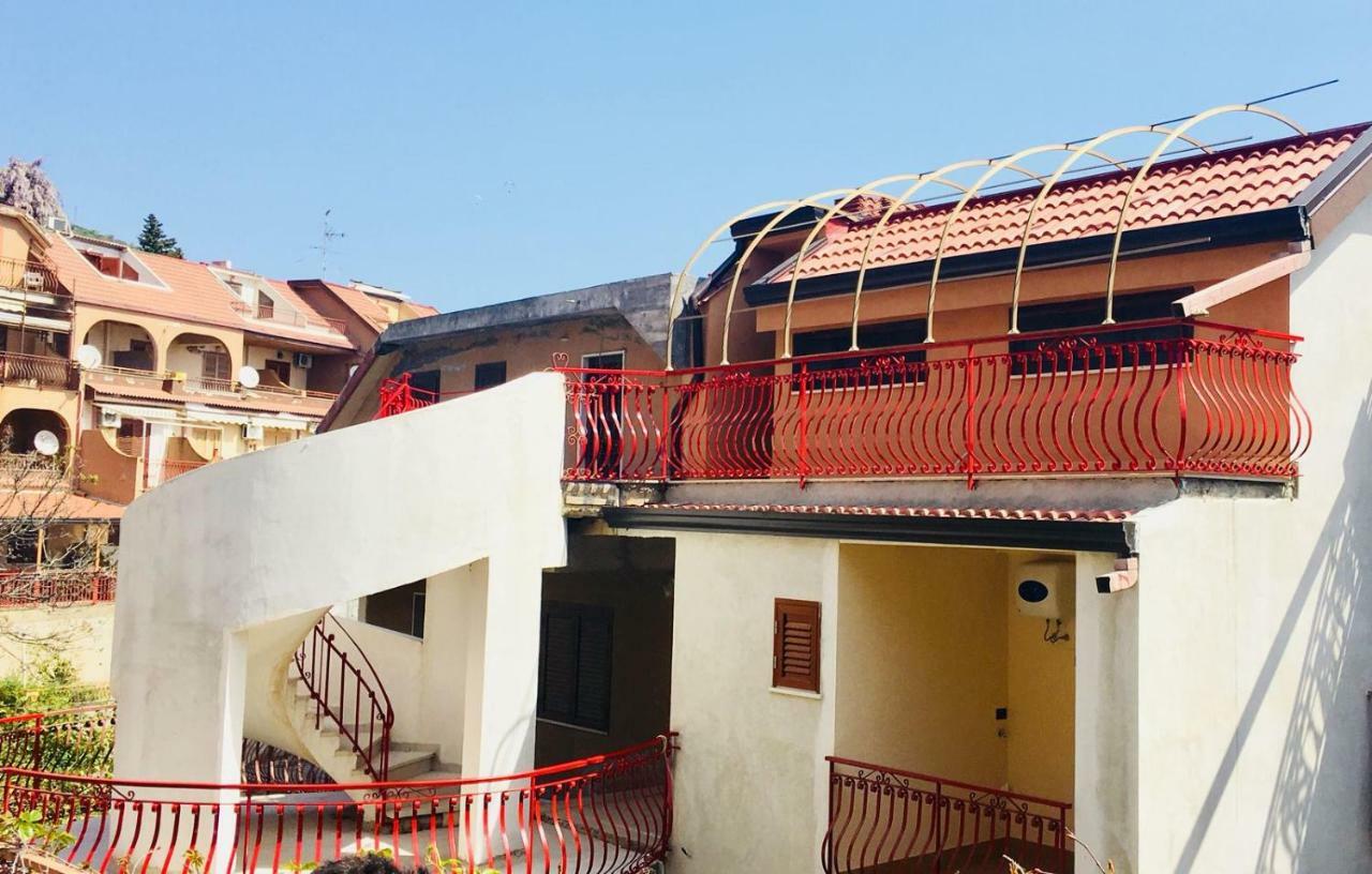 La Casa Del Sole Sorgente Letojanni